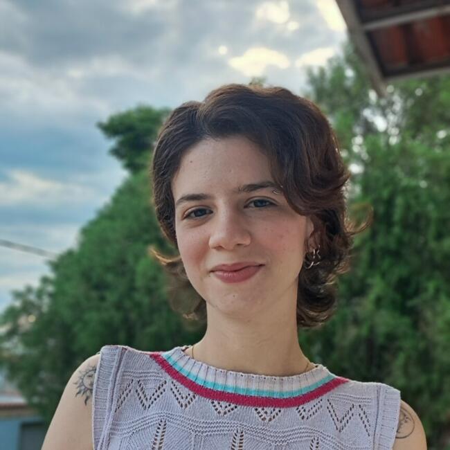 Babá em Uberaba: Isadora