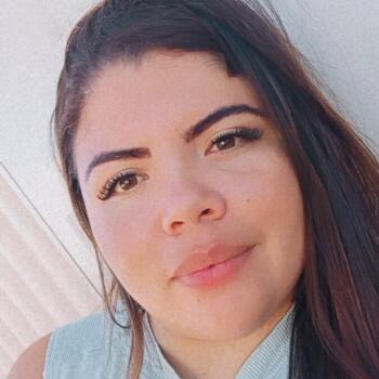 Babysitter Juazeiro do Norte: Bruna