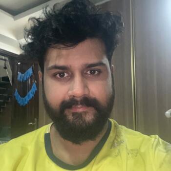 Babysitting job in Delhi: babysitting job Manish
