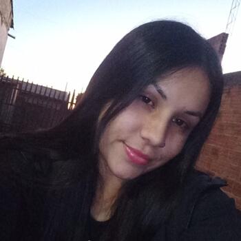 Babysitter Ponta Grossa: Alexia