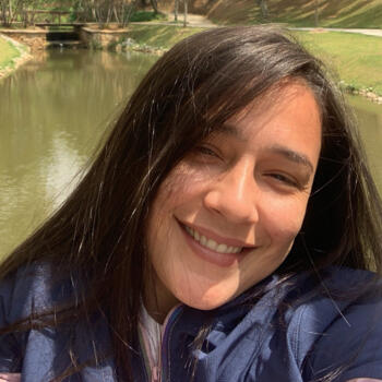 Babysitter in Barueri: Jaine