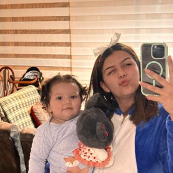 Babysitting job in Duitama: babysitting job Angie