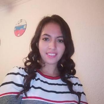 Canguro en Alcantarilla: Esthefany