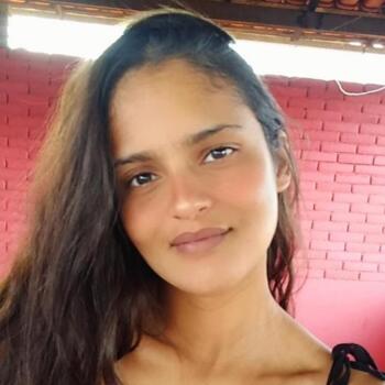 Babá em Belo Horizonte: Tifany