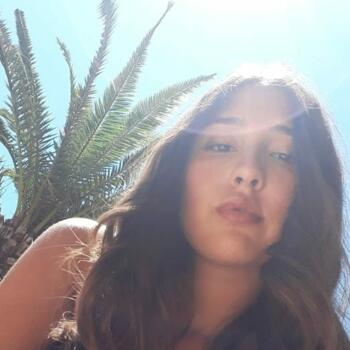 Babysitter a Nettuno: Sara