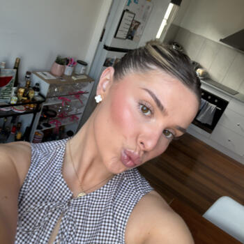 Babysitter Hobart: Annie