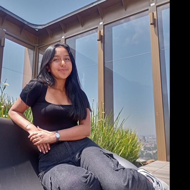 Babysitter in Bogotá: Valentina