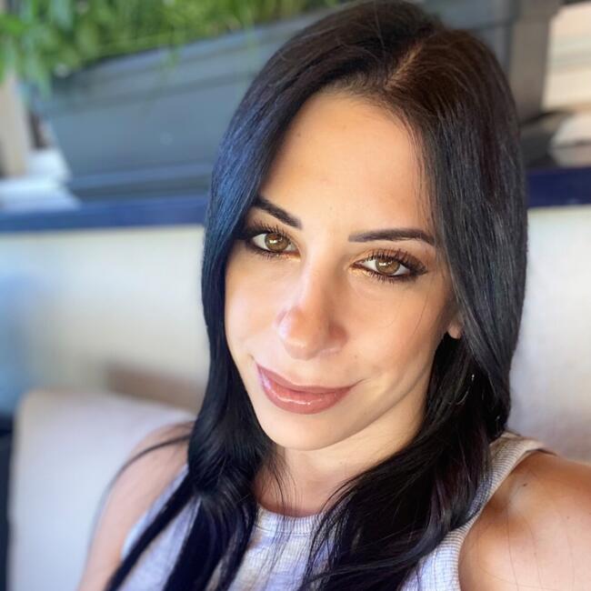 Babysitting job in Urdorf: Veronica