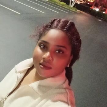 Babysitter Hollywood: Estherline dufrene