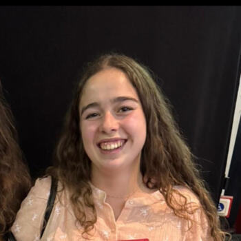 Baby-sitter Corsier: Chloé