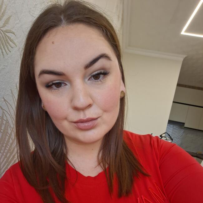 Babysitter in Nyíregyháza: Vivien