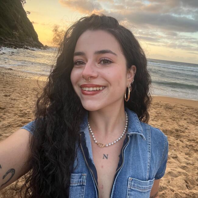 Babysitter in Avilés: Nela