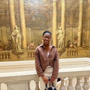 Babysitter in Rueil-Malmaison: Elisha