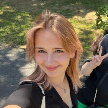 Babysitter in Aubervilliers: Ema