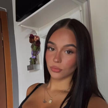 Babysitter Nave: Elisa