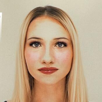 Babysitter Ath: Delia