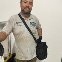 Juan Roberto Rosales