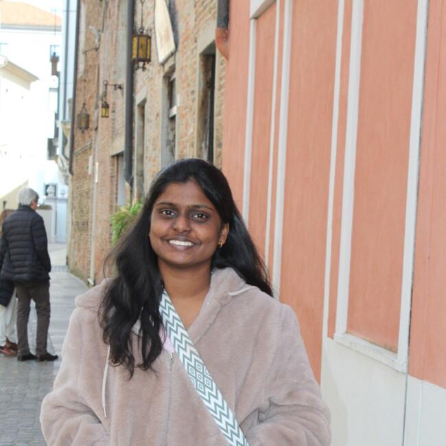 Babysitter in Villach: ATHSHELAL BONI