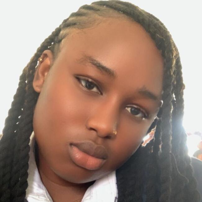 Babysitter in Abidjan: Raïana