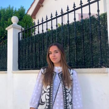 Babysitter in Albacete: Claudia
