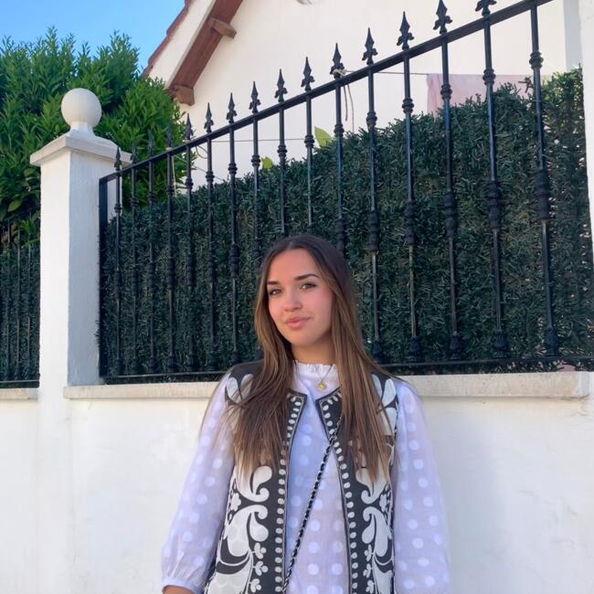 Babysitter in Albacete: Claudia