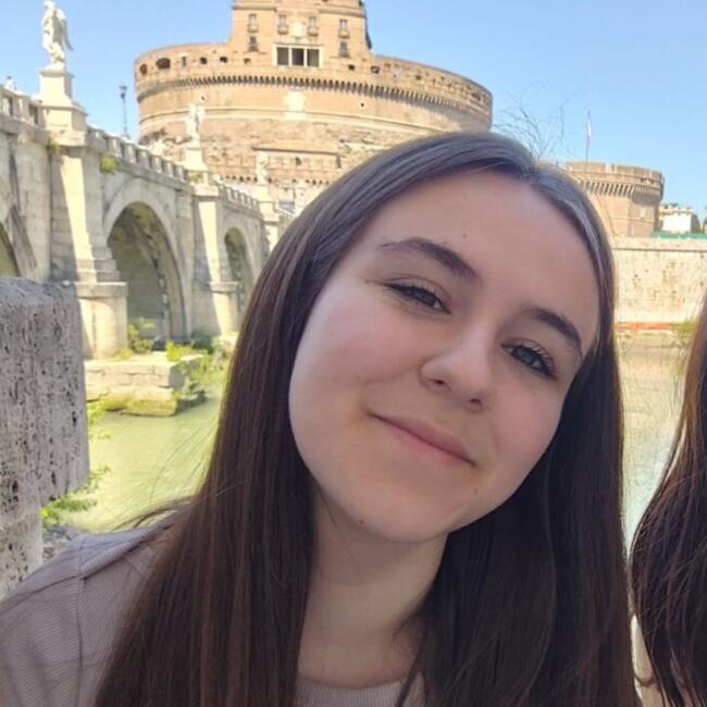 Niñera en Lleida: Irene