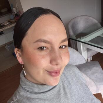 Parent Bogotá: Valeria