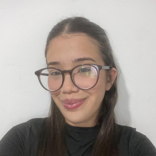 Babysitter in São Paulo (São Paulo): Ingrid