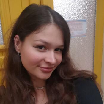 Babysitter Hénin-Beaumont: Eva