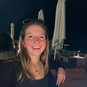 Babysitter in Rochefort: Clara