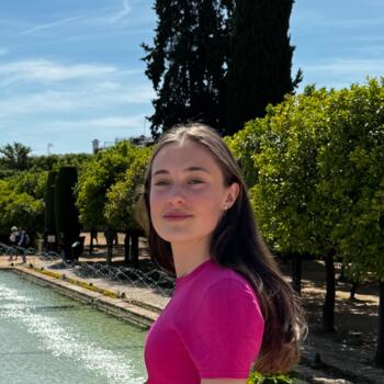 Babysitter in Braine-l'Alleud: Diane