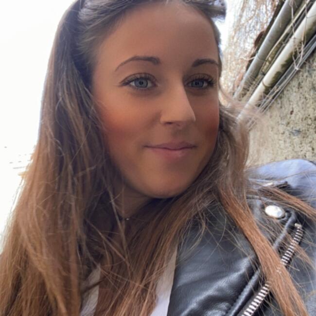 Babysitter in Nantes: Mélinda