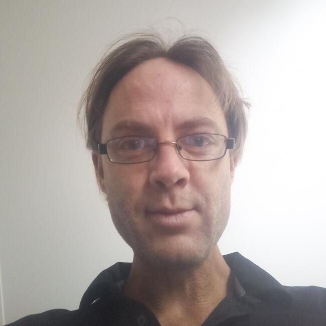 Babysitter in Sydney: Tim