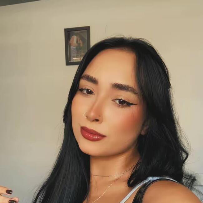 Babysitter in Brasília: Ana Clara