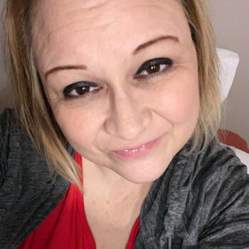 Babysitter in Sioux Falls: Michelle