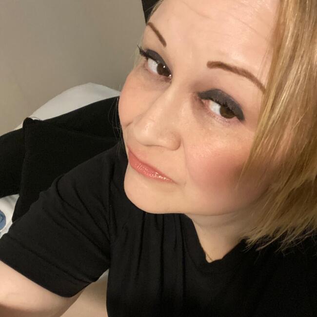 Babysitter in Sioux Falls: Michelle