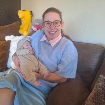 Barnvakt i Kortrijk: Noémi