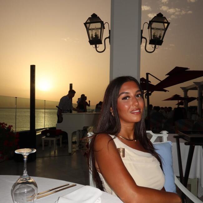 Nanny in Brussel: Lina