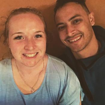 Babysitter Cairns: Rhianon