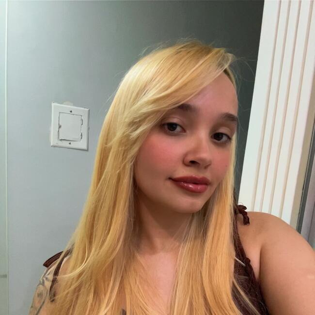 Babysitter in Londrina: Isabelle