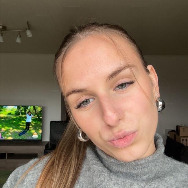 Babysitter in Dilbeek: Lucie
