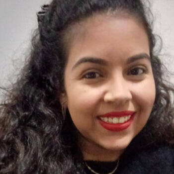 Emprego de babá em Brasília: emprego de babá Dafny