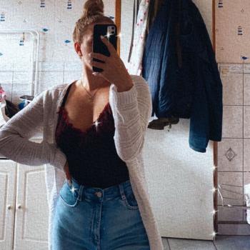 Baby-sitter in Brest: Emmeline