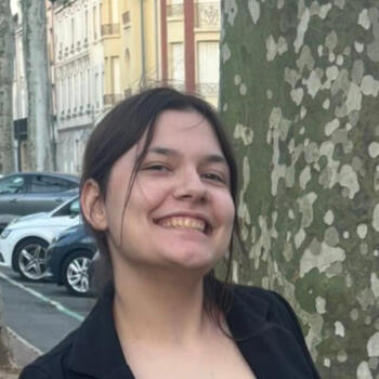 Babysitter in Châtillon-sur-Indre: Lou