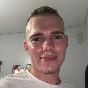 Babysitter in Léognan: Hugo