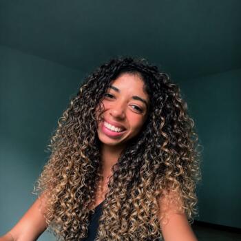 Babá em Blumenau: Milena