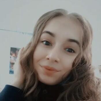 Babysitter in Oradea: Diana