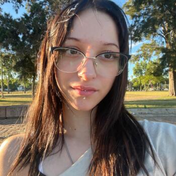 Babysitter in Montevideo: Angelina