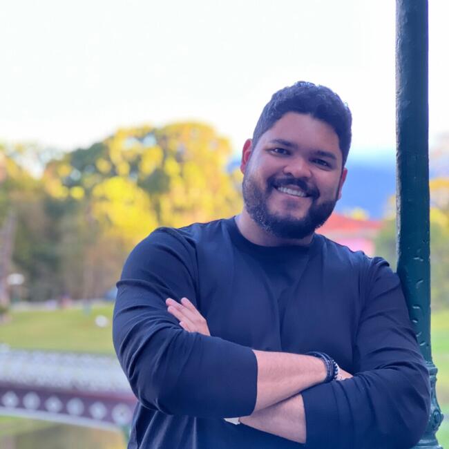 Emprego de babá em Aparecida de Goiânia: Gustavo