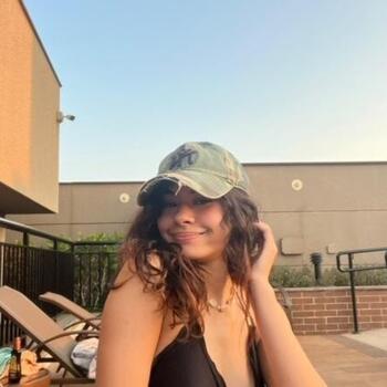 Babysitter in Barueri: Valen